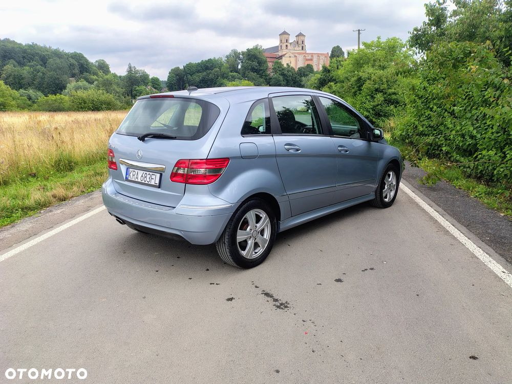 Mercedes-Benz Klasa B 200 - 11