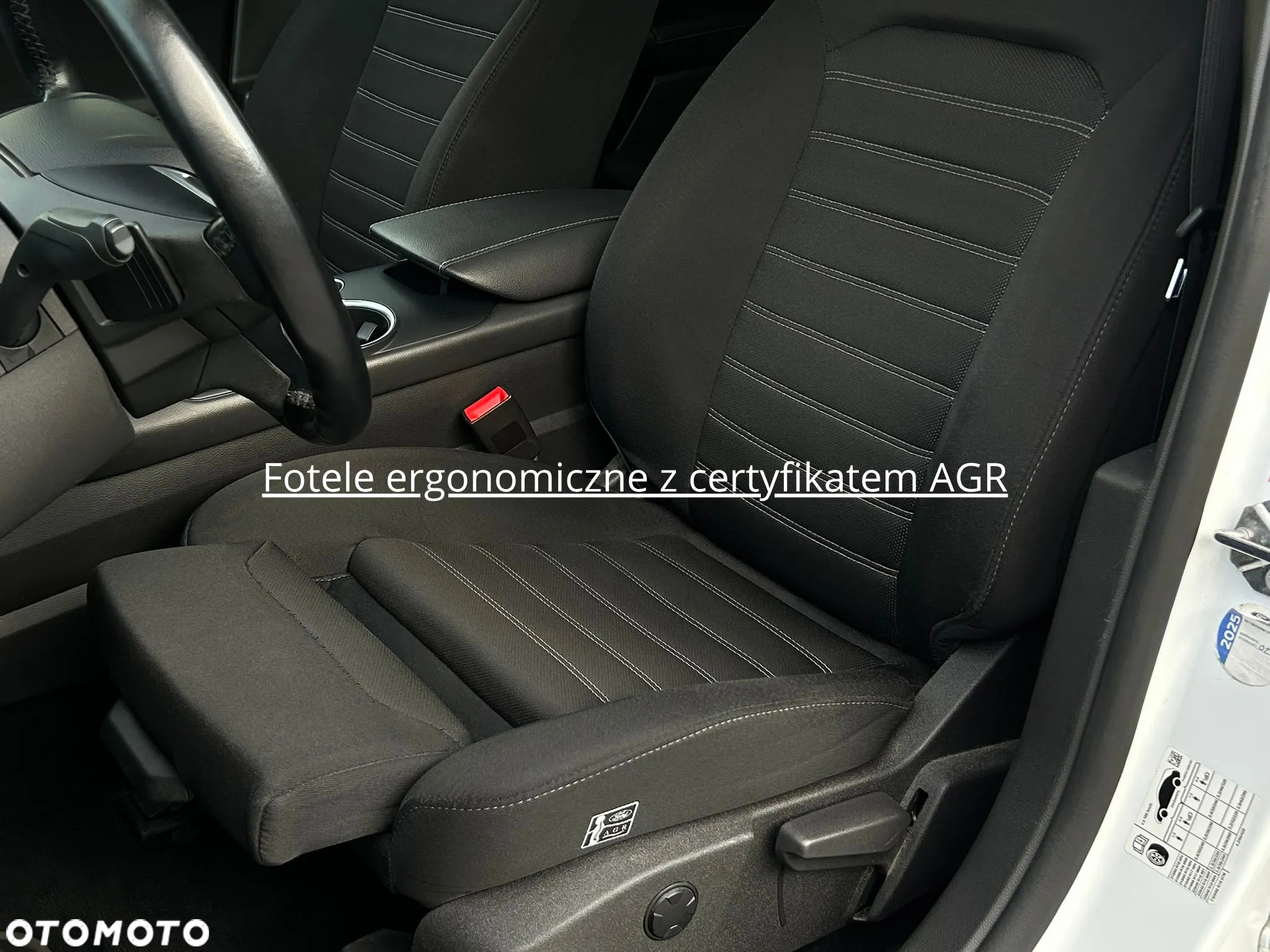 Ford Mondeo Turnier 2.0 EcoBlue Titanium - 29