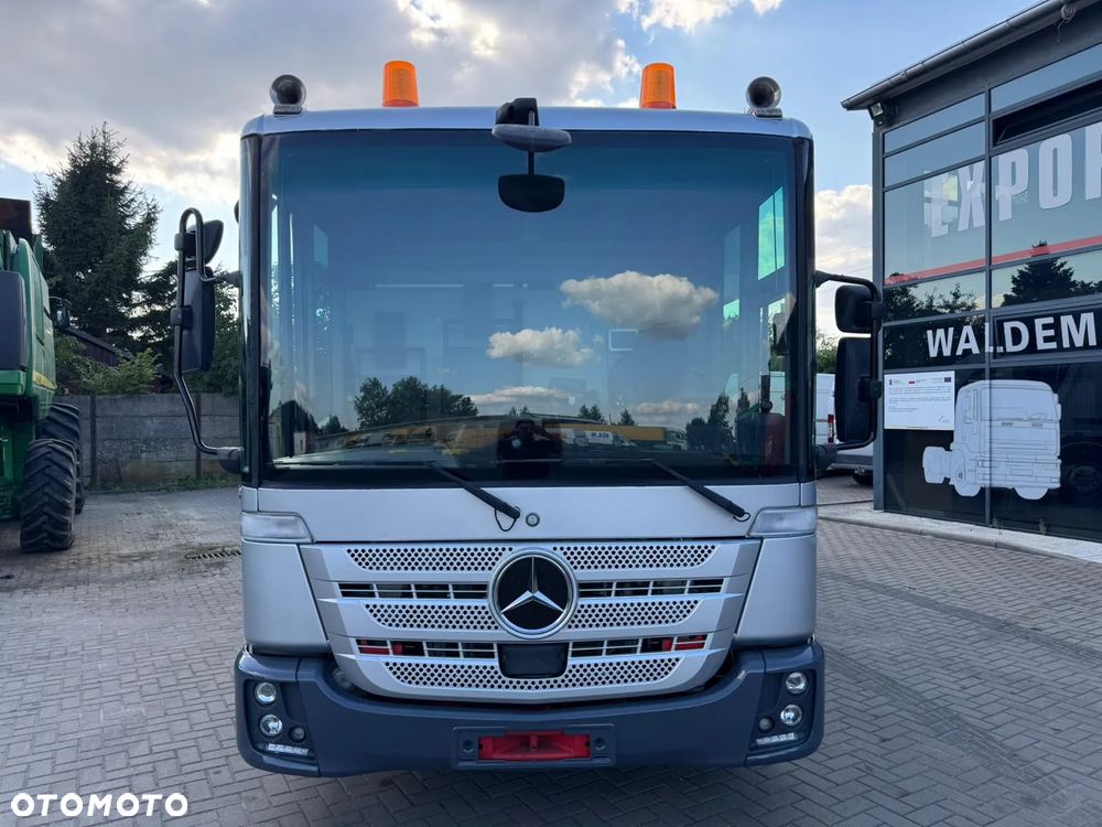 Mercedes-Benz Econic - 4