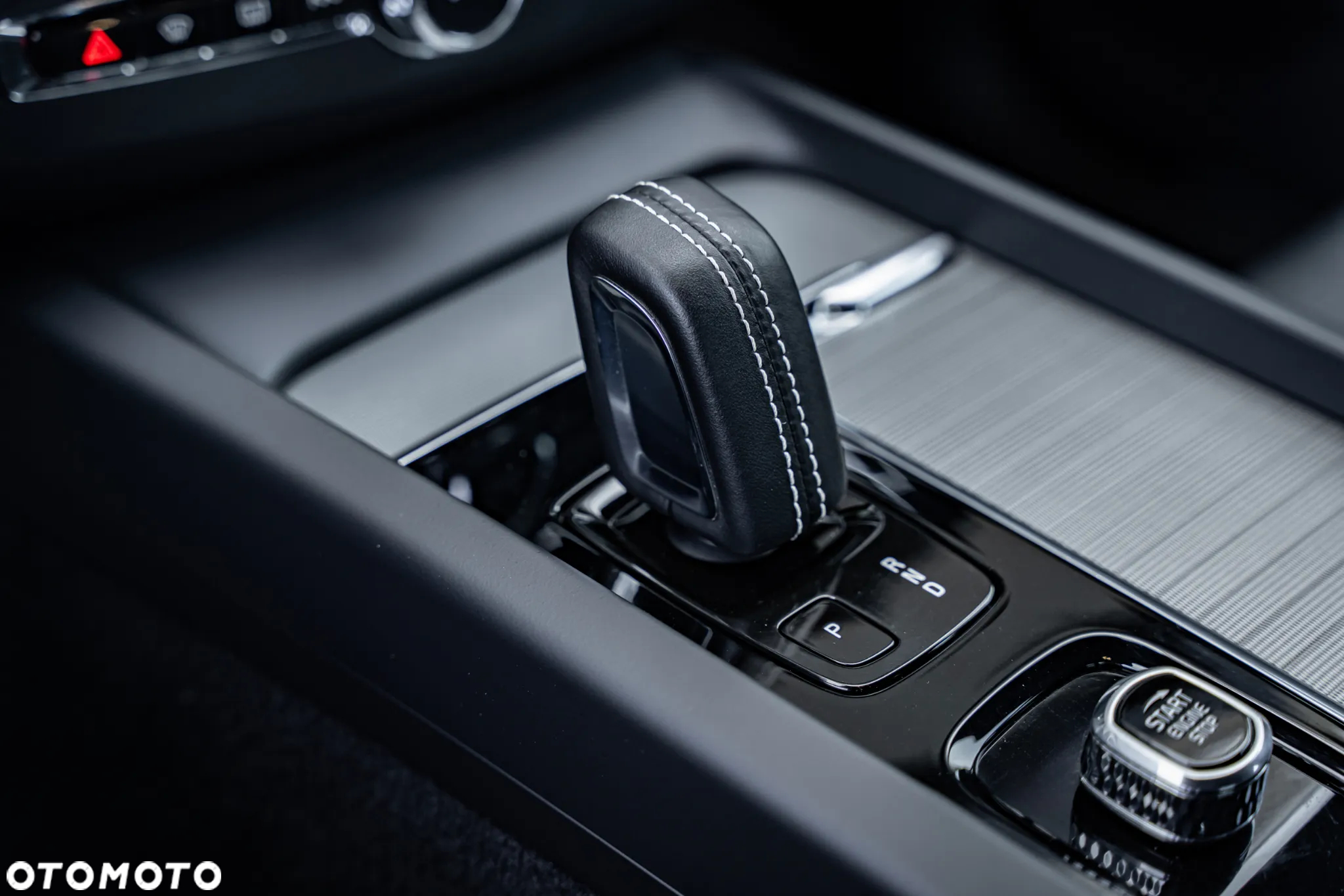 Volvo XC 60 B5 B AWD Geartronic RDesign - 23