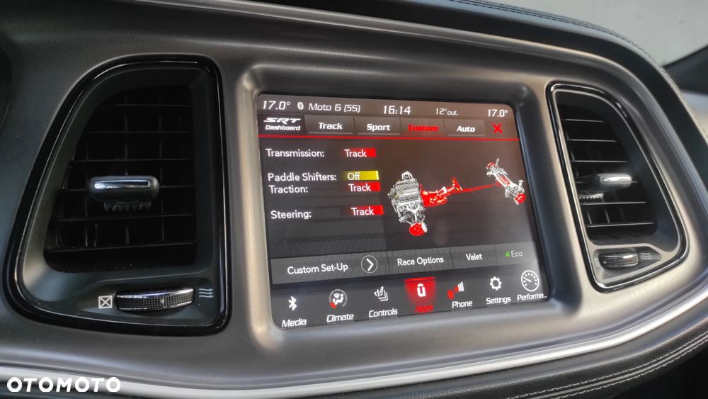 Dodge Challenger 6.4 Scat Pack - 30