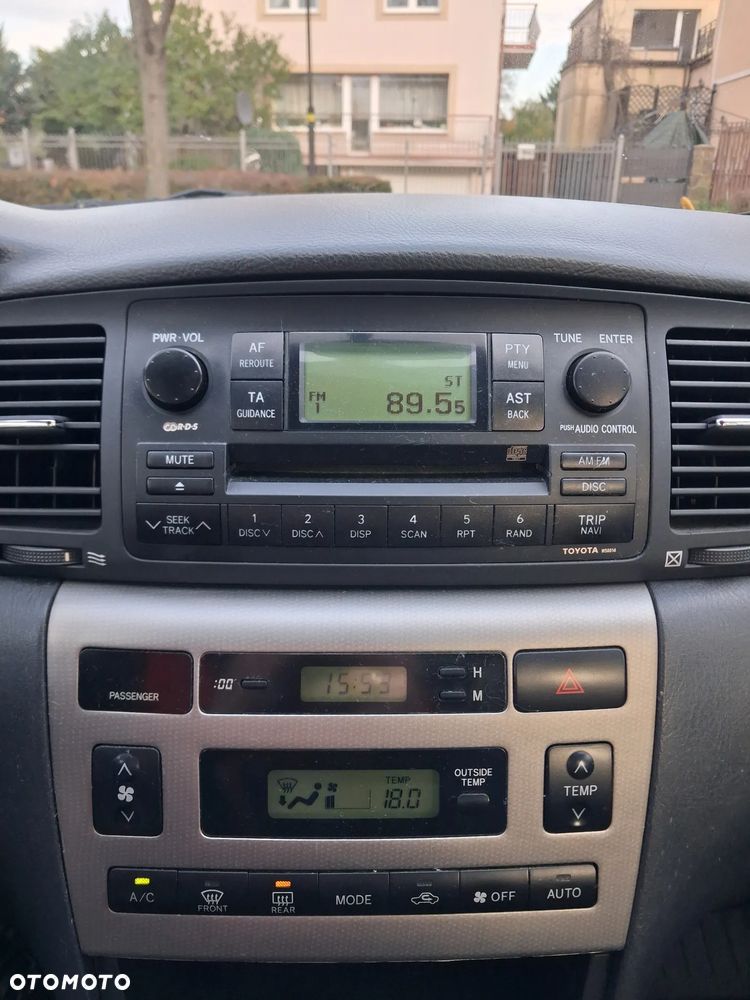 Toyota Corolla 1.4 VVT-i - 12