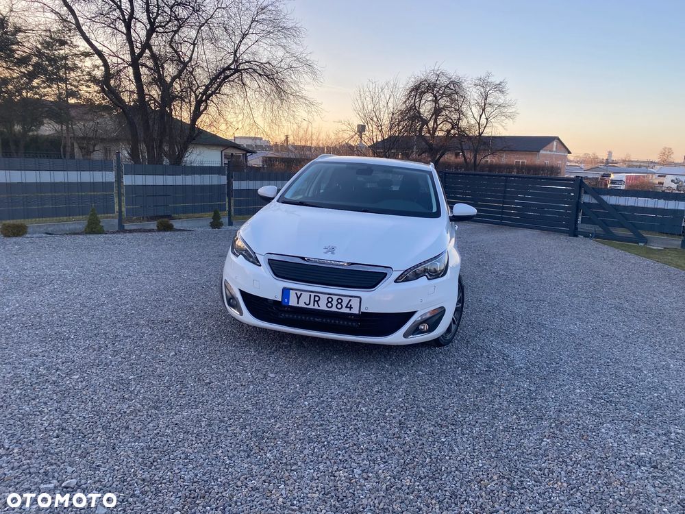 Peugeot 308 BlueHDi FAP 120 EAT6 Stop & Start Allure - 4