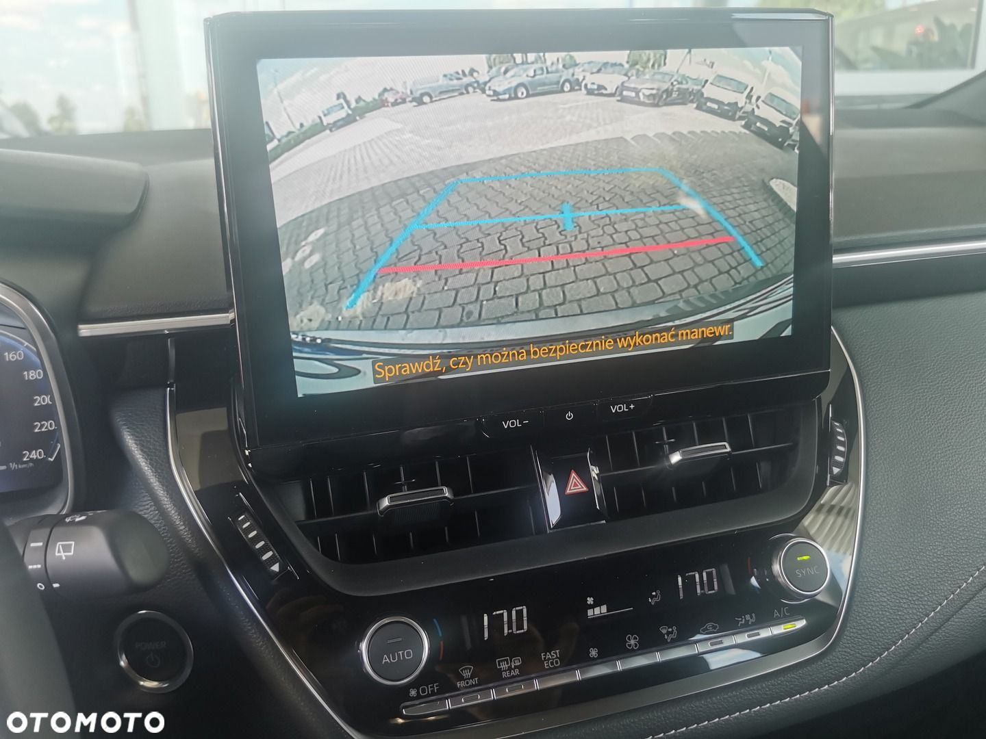 Toyota Corolla - 23