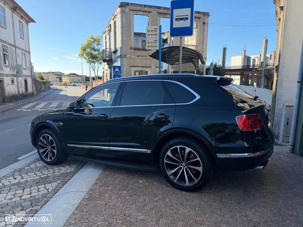 Bentley Bentayga V8 - 3