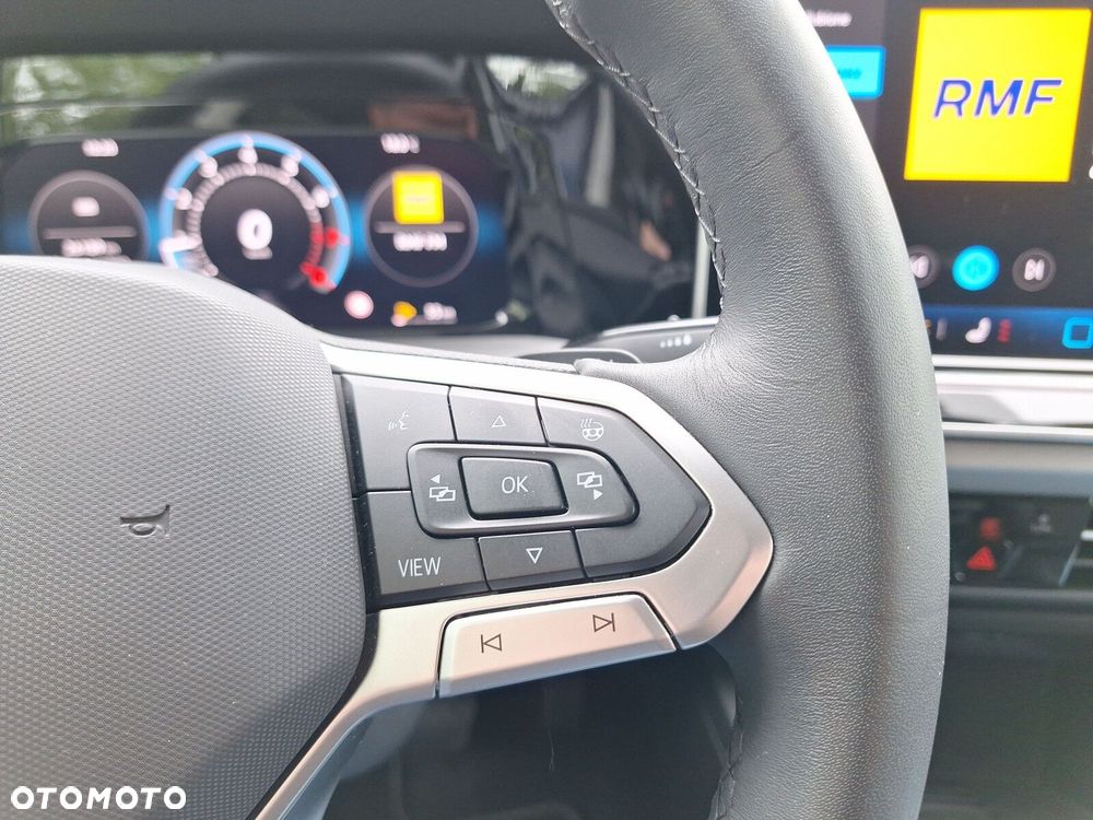 Volkswagen Golf Variant 1.5 eTSI mHEV Life DSG - 16