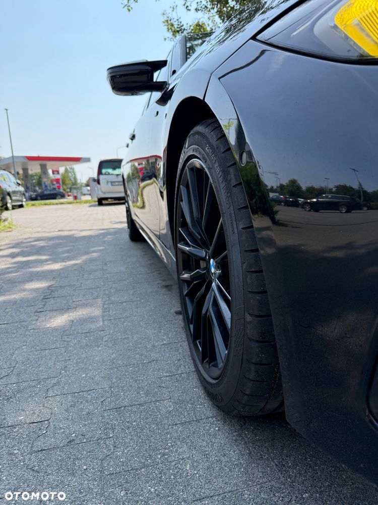 BMW Seria 3 330d mHEV M Sport sport - 13