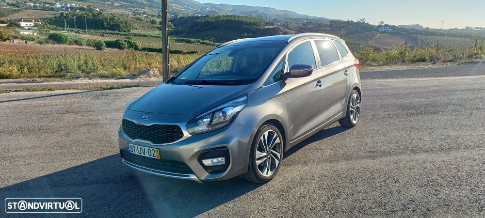 Kia Carens 1.7 CRDi ISG TX - 6