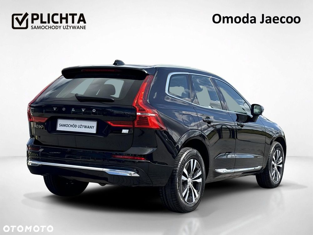 Volvo XC 60 T6 Plug-In Hybrid AWD Inscription - 6