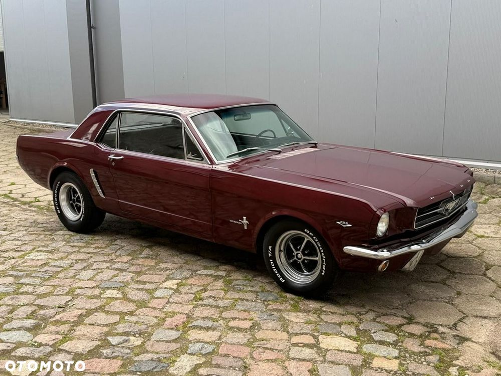 Ford Mustang - 3