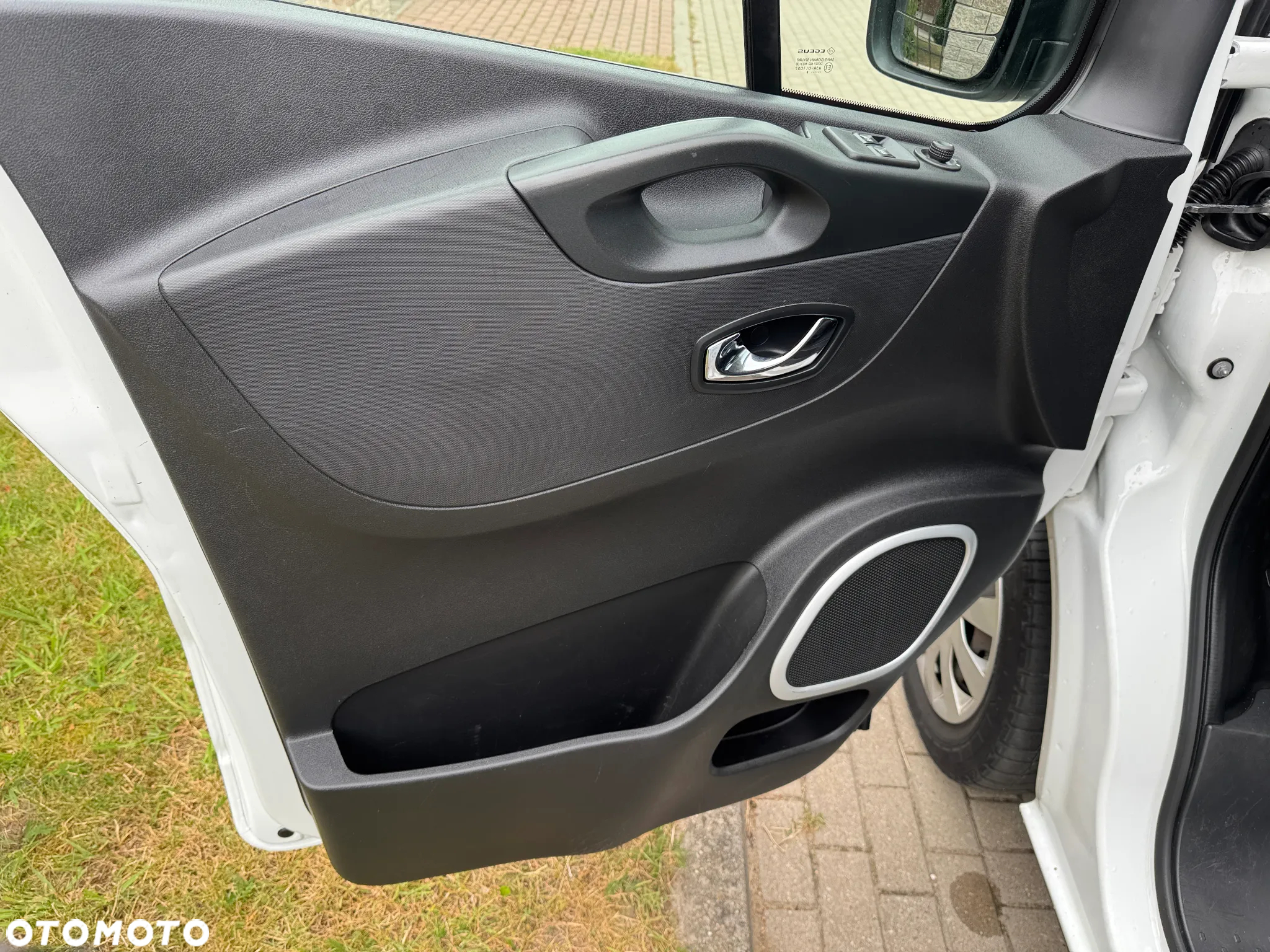 Opel VIVARO - 18