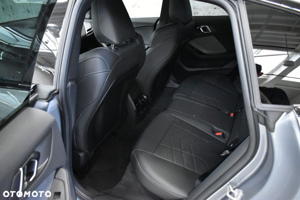 BMW Seria 2 - 21
