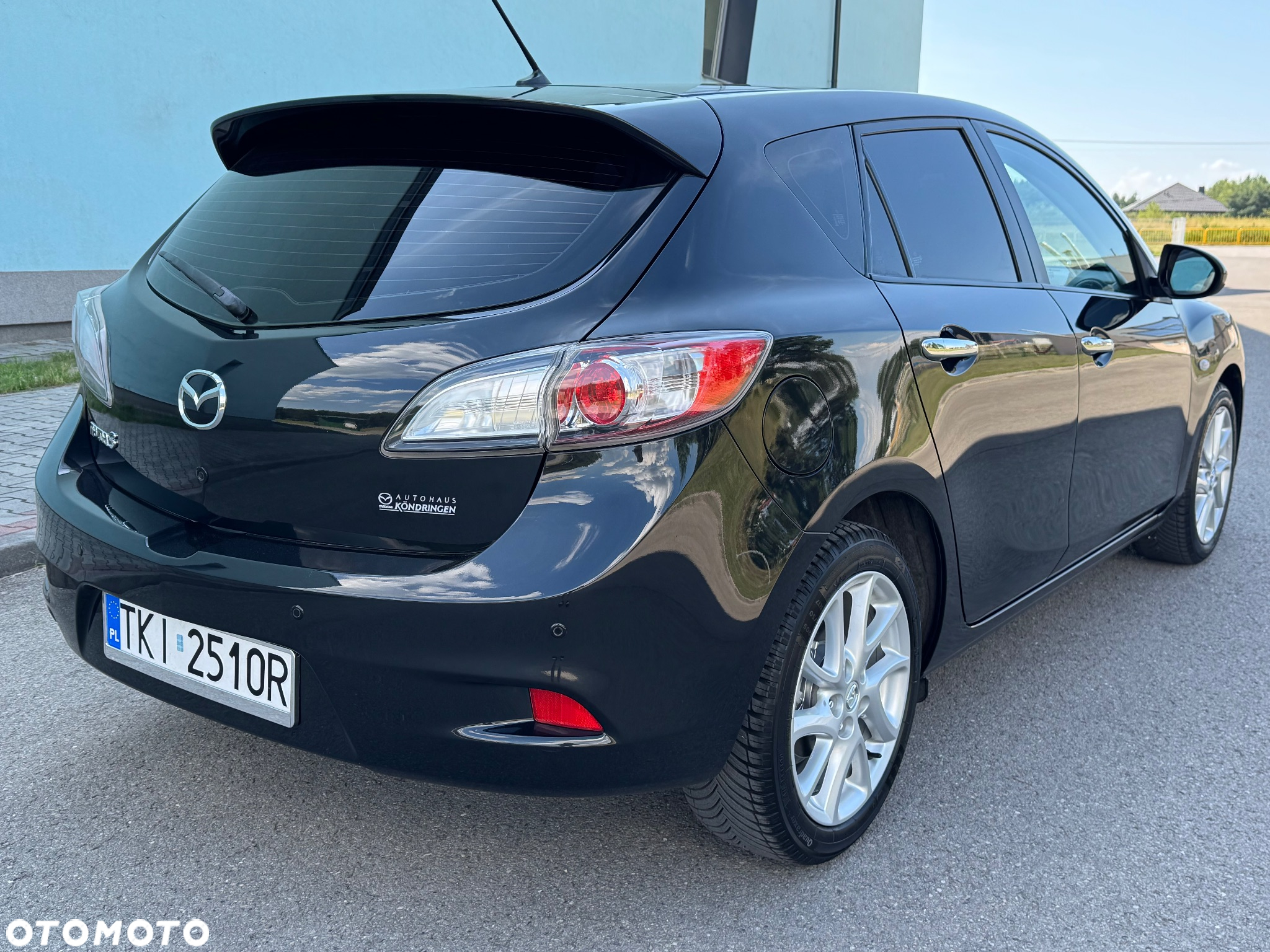 Mazda 3 1.6 Exclusive + - 15