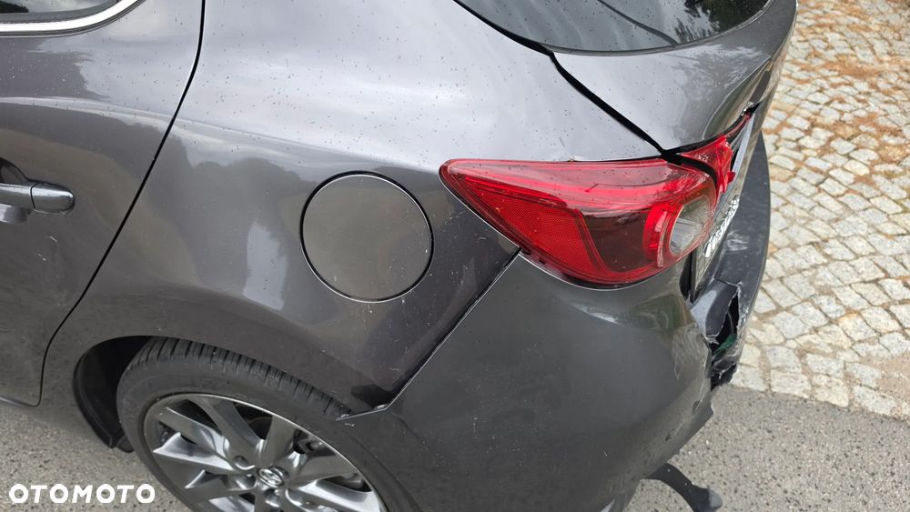 Mazda 3 - 9
