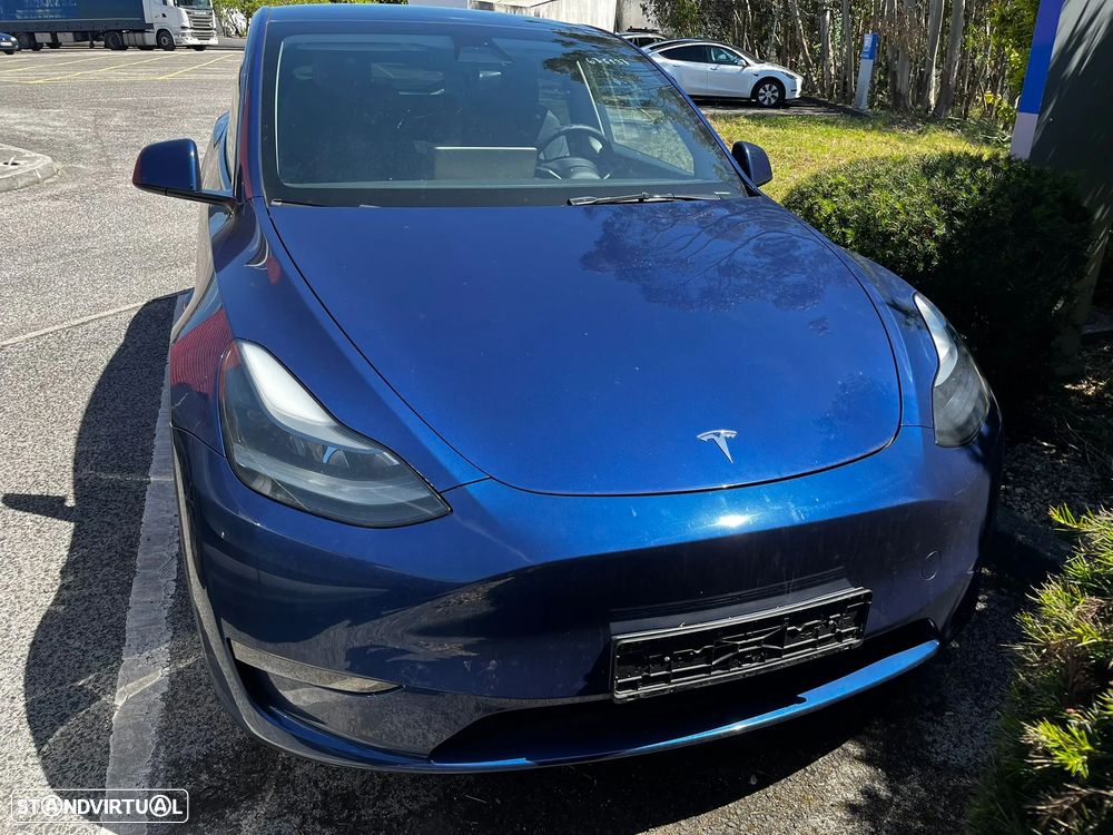 Tesla Model Y Long Range Dual Motor AWD - 1