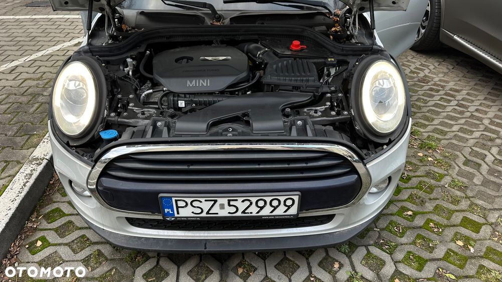 MINI Cooper Standard - 10