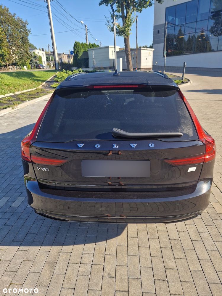 Volvo V90 T8 AWD Plug-In Hybrid R-Design - 5