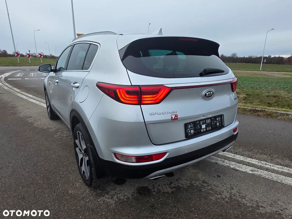 Kia Sportage 2,0 CRDI AWD GT Line - 16