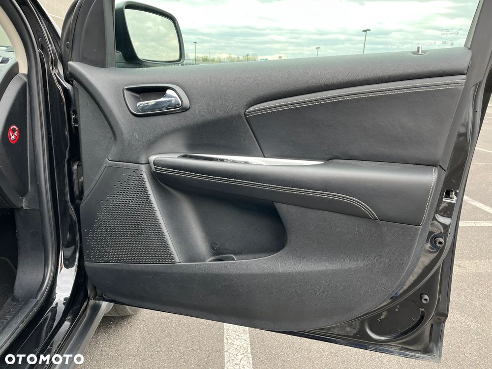 Fiat Freemont 2.0 Multijet Urban - 17