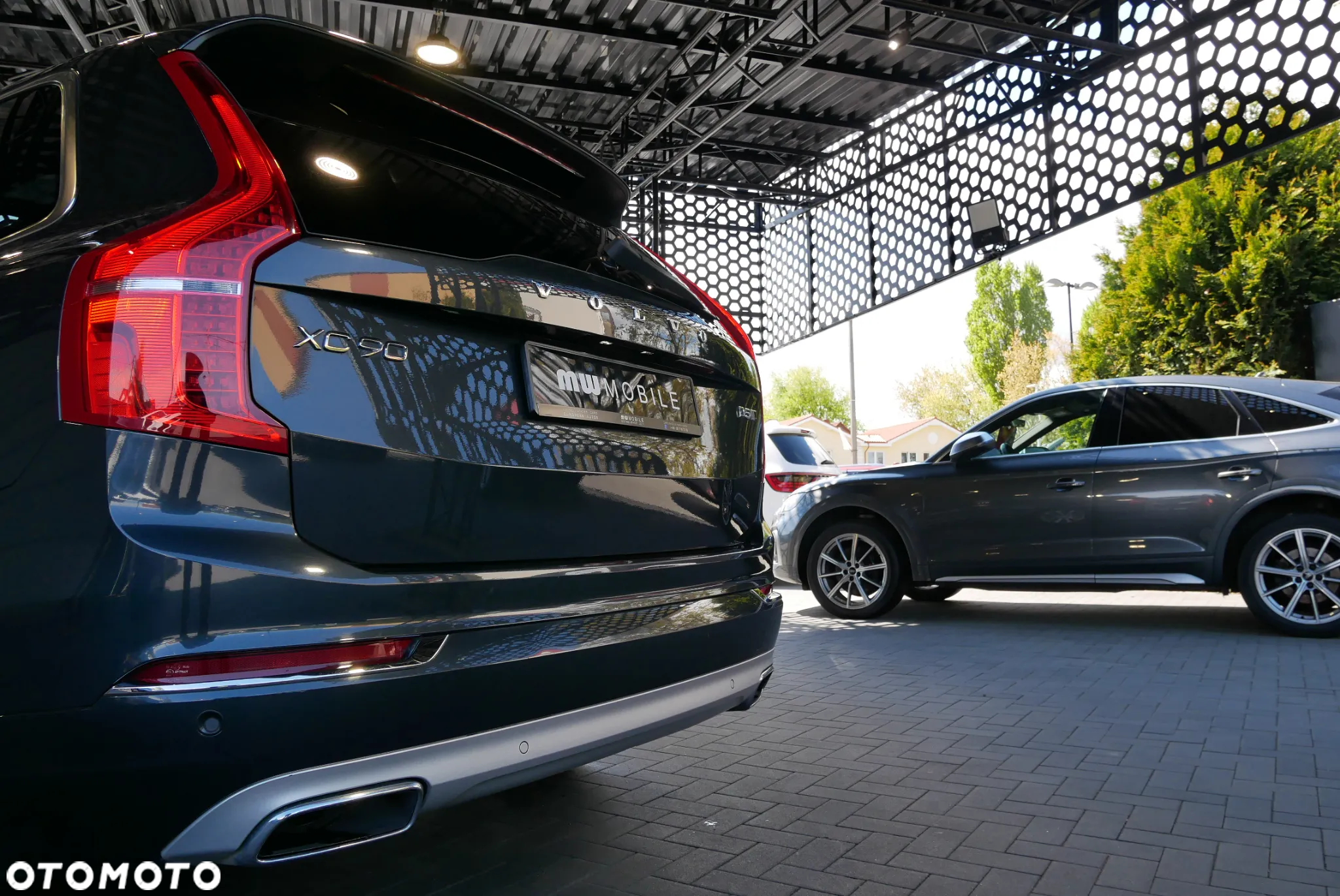 Volvo XC 90 D5 AWD Momentum 7os - 35