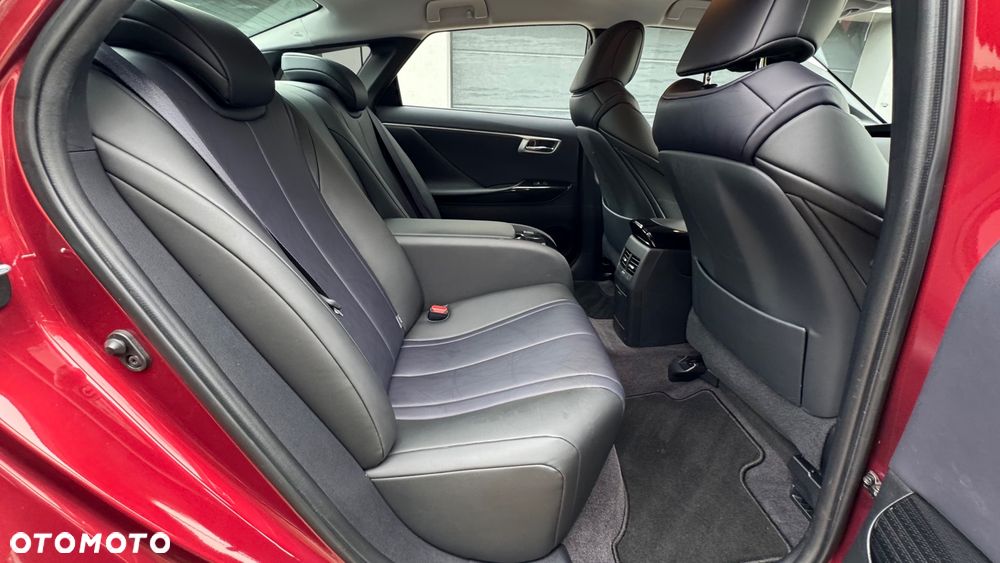 Toyota Mirai 2019