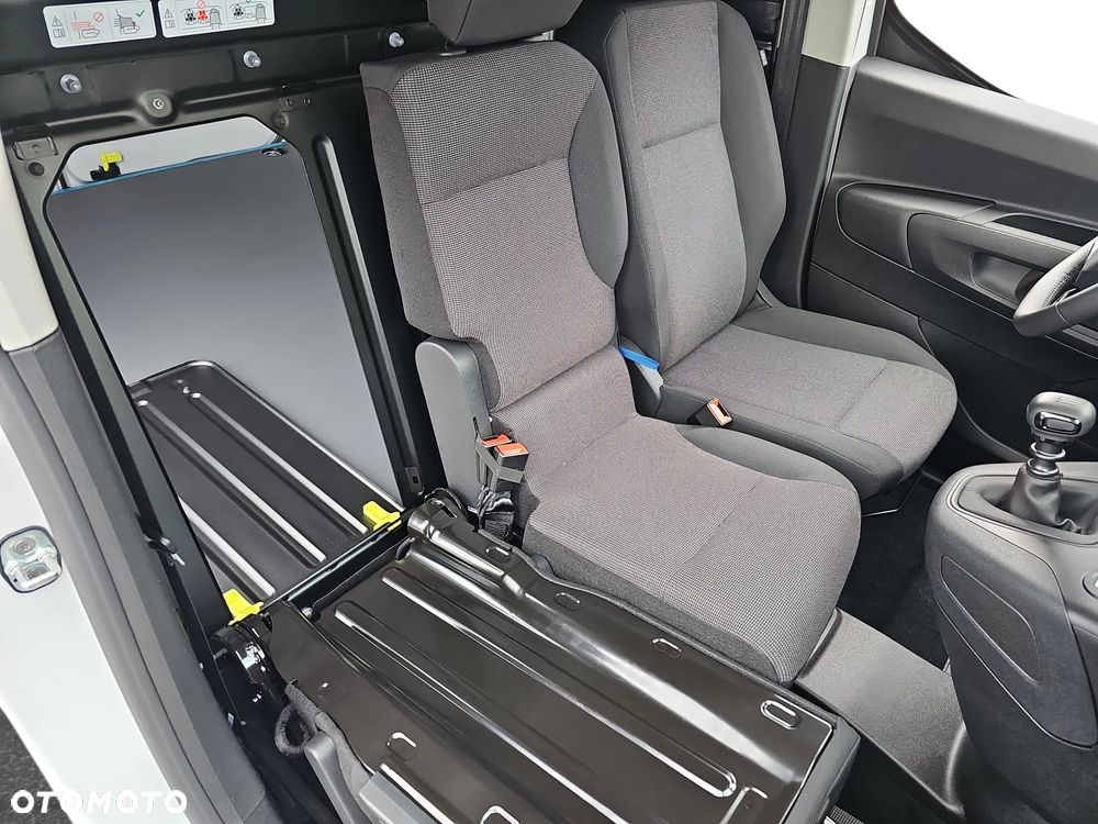 Opel COMBO Cargo - 13