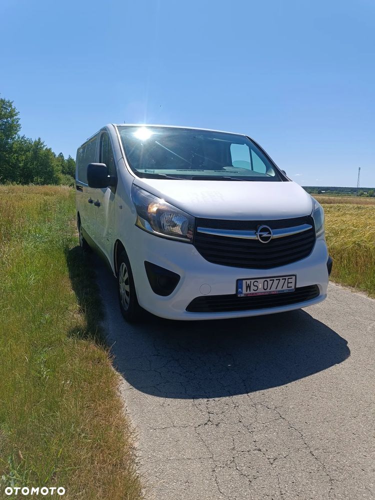 Opel Vivaro -B - 11