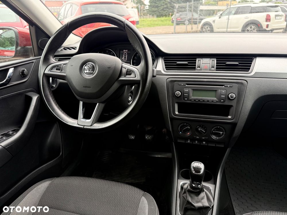 Skoda RAPID 1.2 TSI Edition - 13