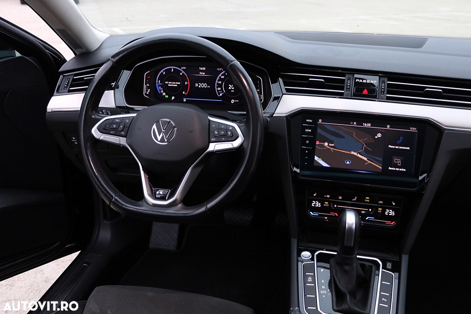 Volkswagen Passat Variant 2.0 TDI DSG R Executive - 24