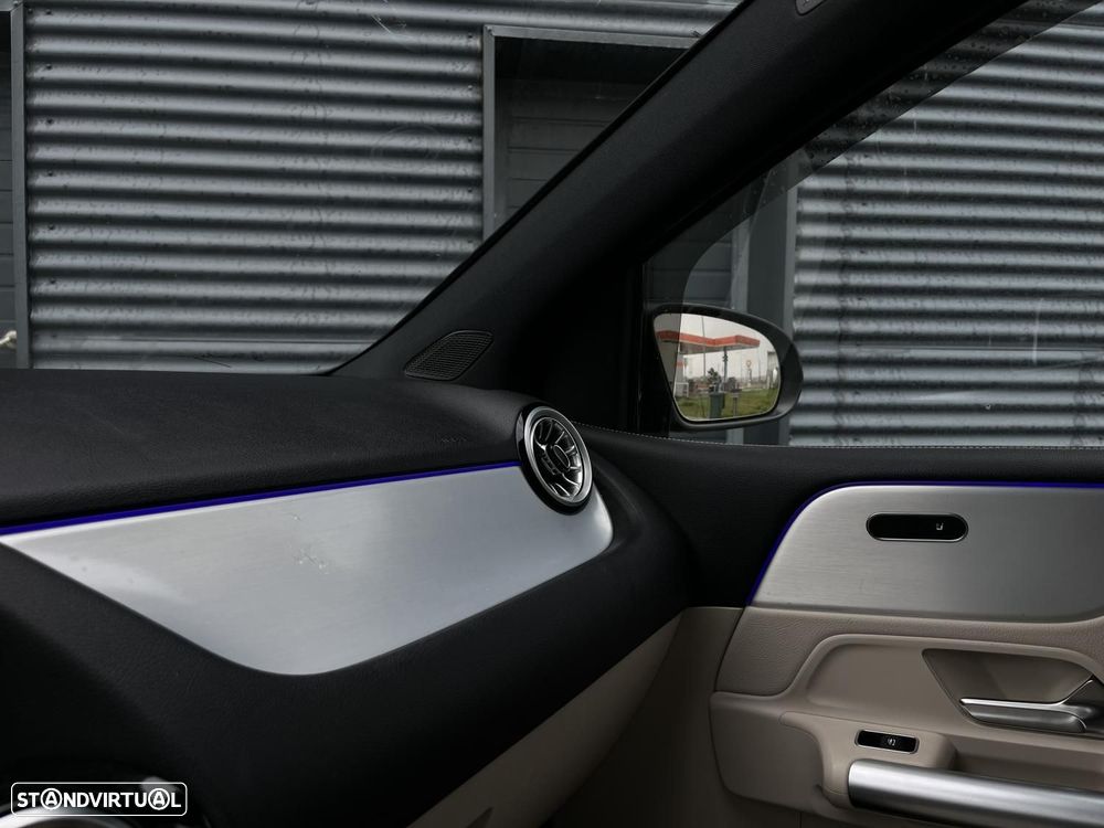 Mercedes-Benz B 180 d 8G-DCT Progressive - 14