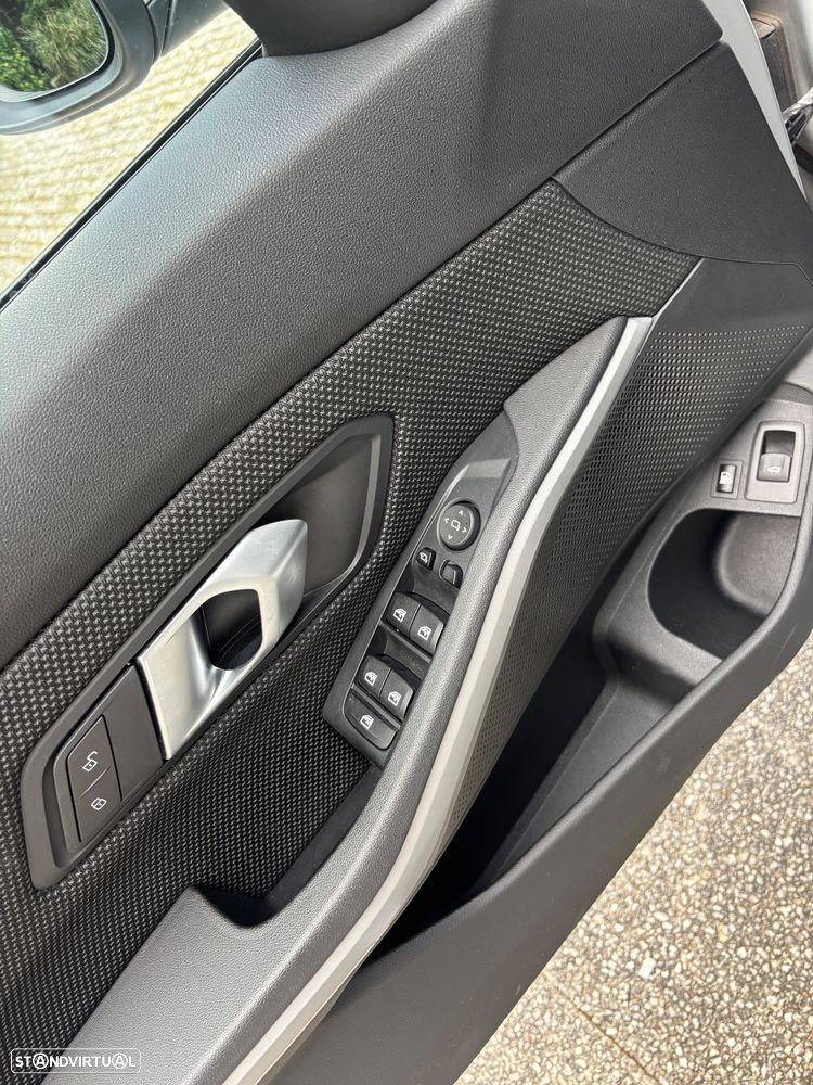 BMW 330 e Corporate Edition Auto - 14
