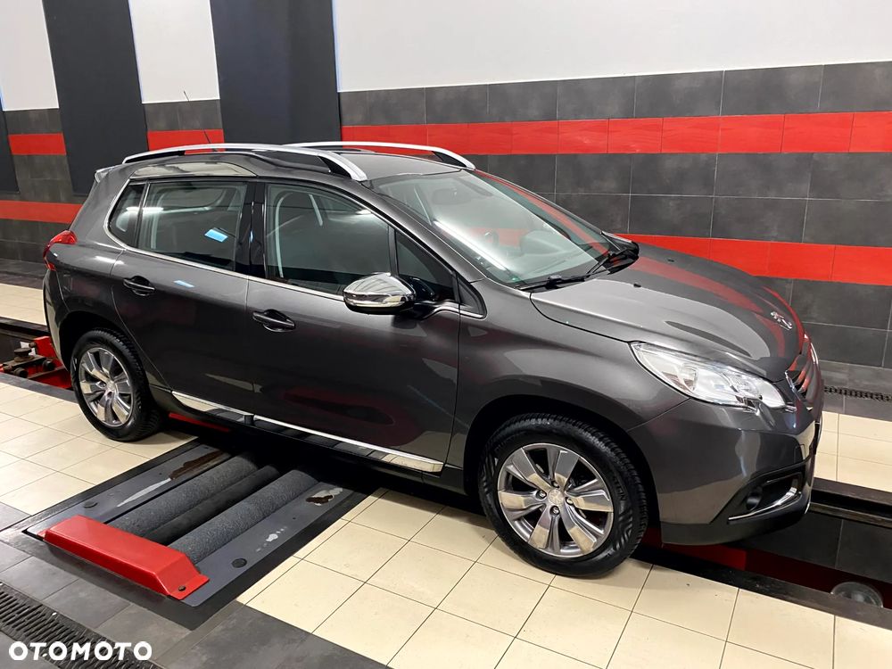Peugeot 2008 1.6 e-HDi Allure S&S - 5