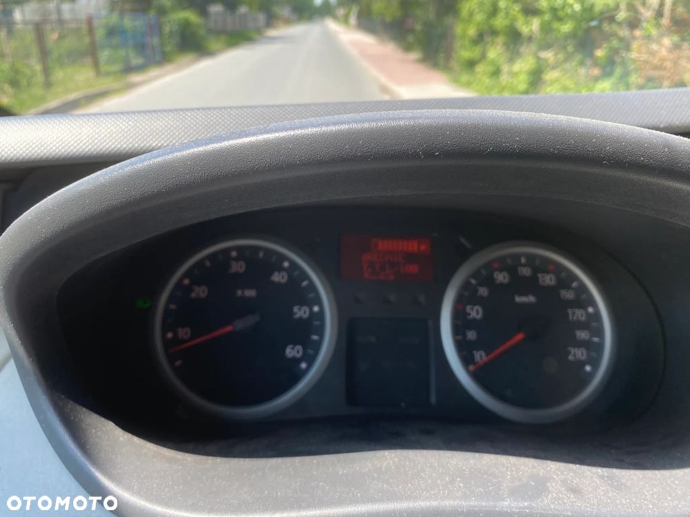 Renault Trafic - 18