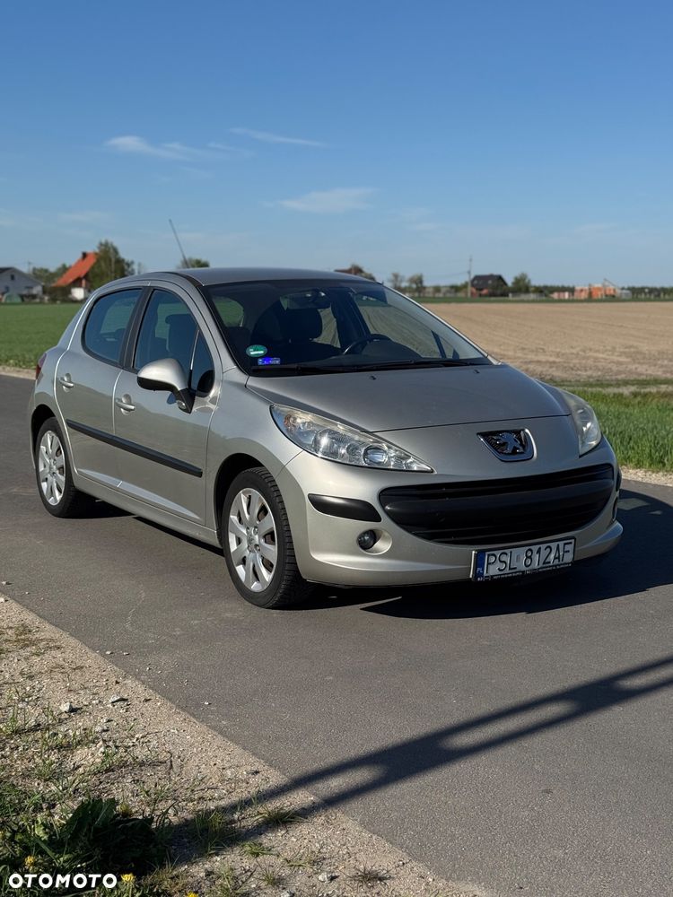 Peugeot 207 1.6 HDi 16V Trendy - 2