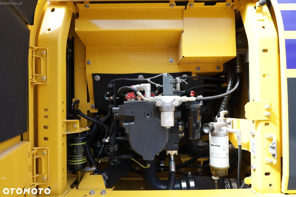 Komatsu PC210LC-11 - 31