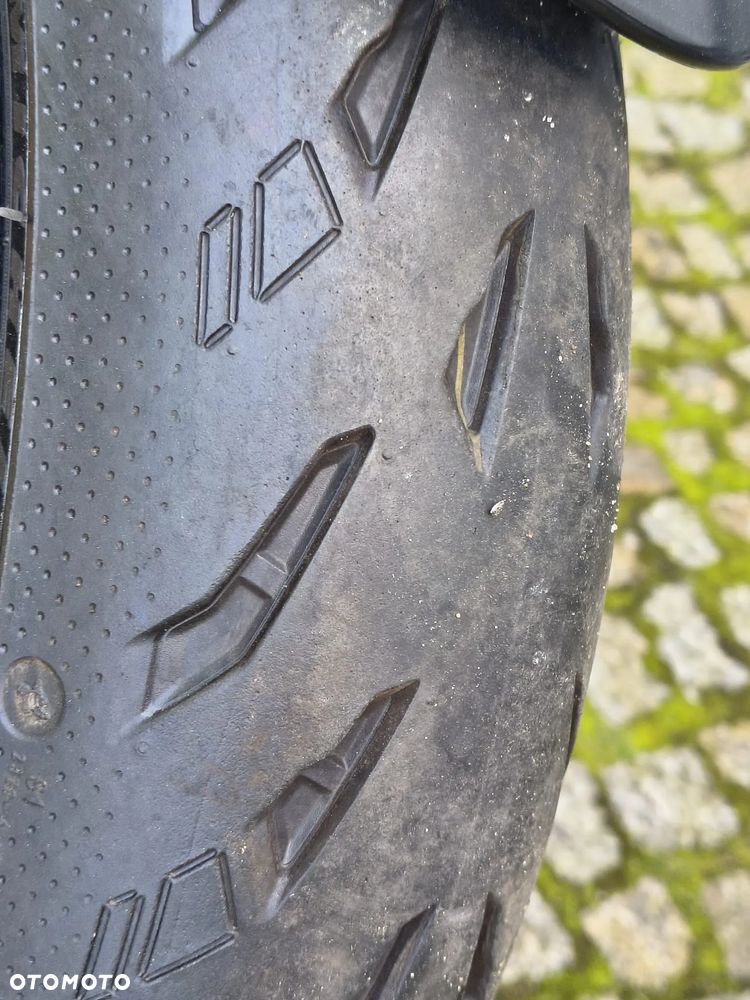 Kawasaki Ninja 1000 SX - 16