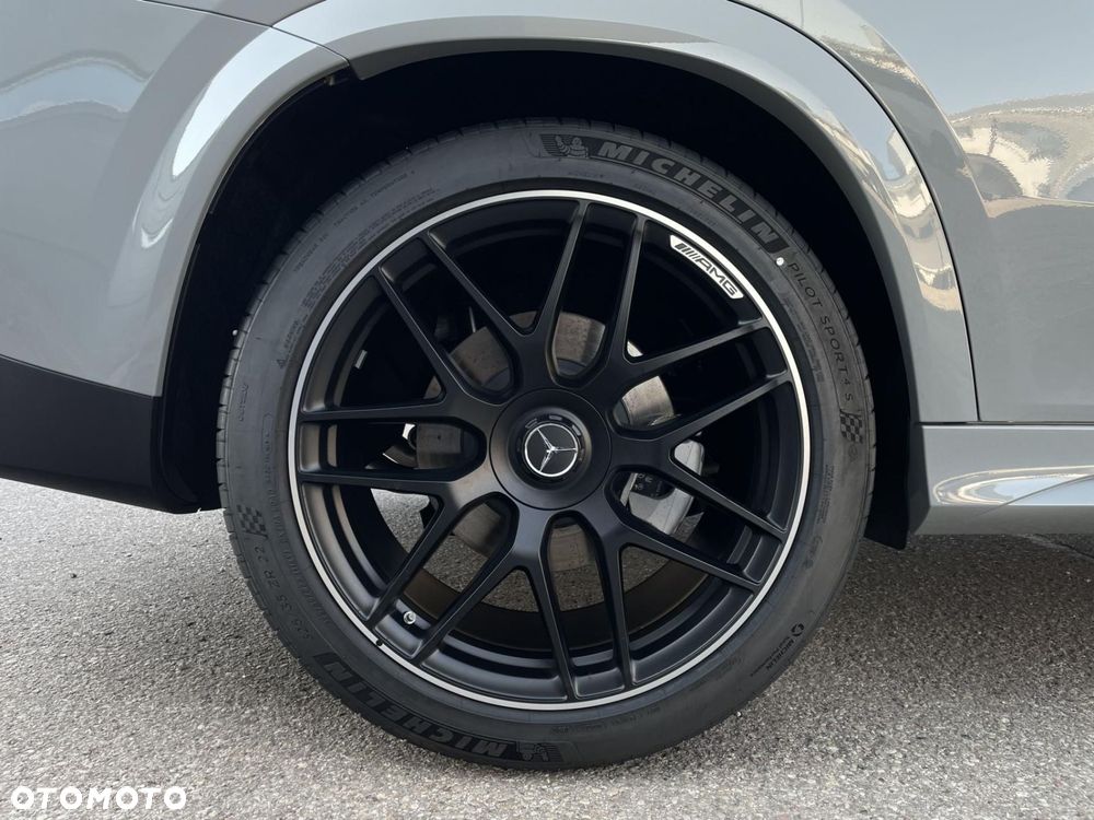 Mercedes-Benz GLE - 29