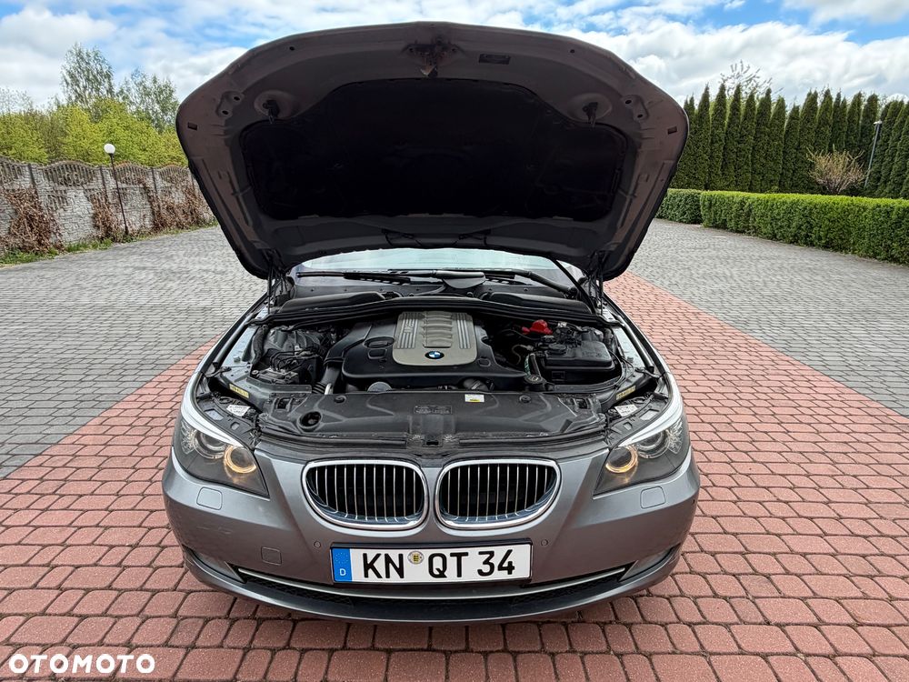 BMW Seria 5 525d Edition Lifestyle - 17