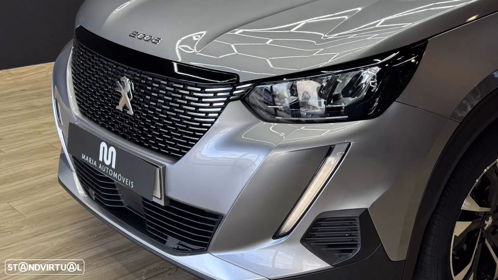 Peugeot 2008 1.2 PureTech Allure Pack - 4