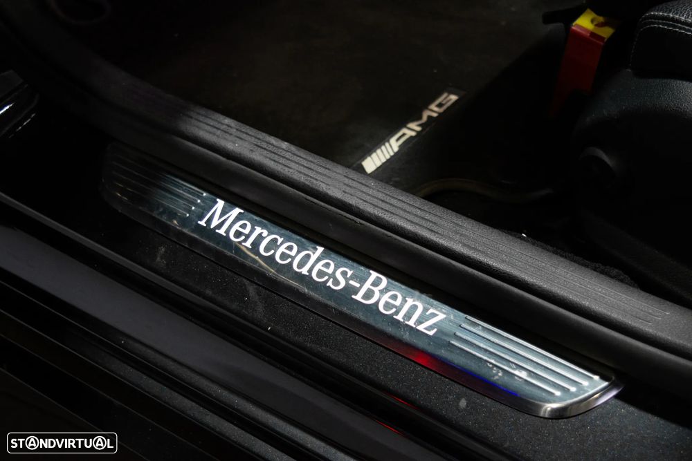 Mercedes-Benz C 300 de AMG Line - 12