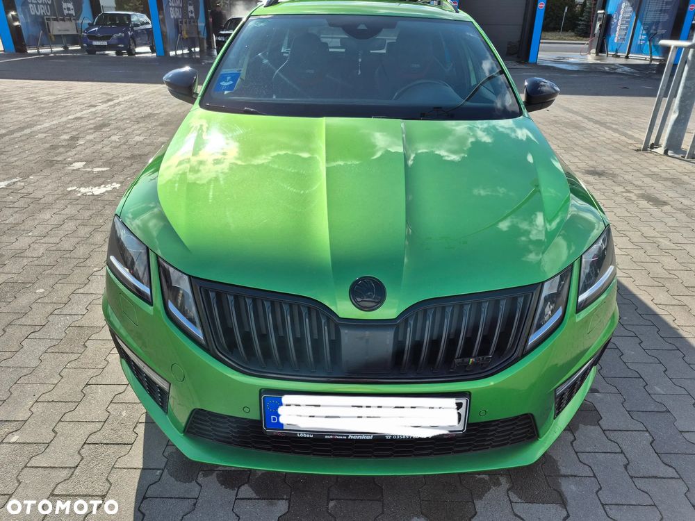 Skoda Octavia 2.0 TDI RS DSG - 25