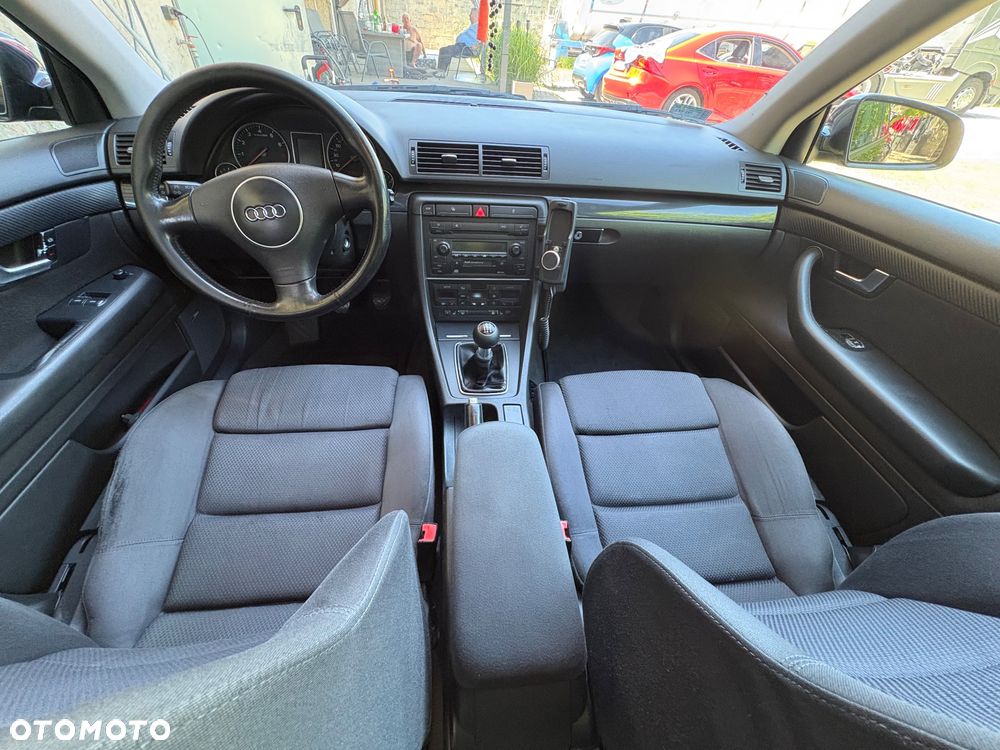 Audi A4 Limousine 1.8T - 12