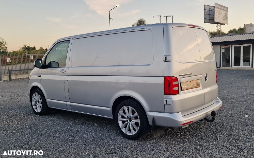 Volkswagen T6 Transporter, 2.0 TDI,  van, 150cp, automata DSG,  A/C , webasto, euro 6,  09/2016 (serie 2017) FACTURA, seap, finantare PJ, rate PF - 10