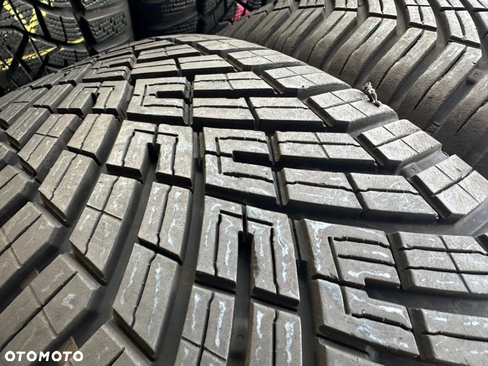 215/55r17 Continental AllSeason_7,4mm_4szt_(35) - 8