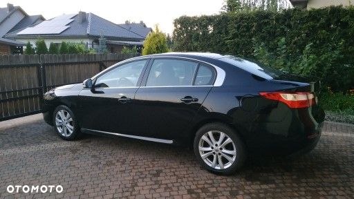 Renault Latitude 2.0 dCi Privilege - 4
