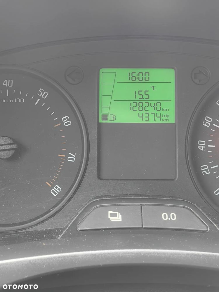 Skoda Fabia - 6