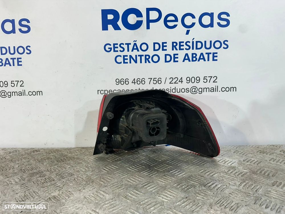 .Farolim Tras Traseiro Direito Original Volkswagen VW Golf 6 Mk6 5K0945111 2008 a 2013 - 4