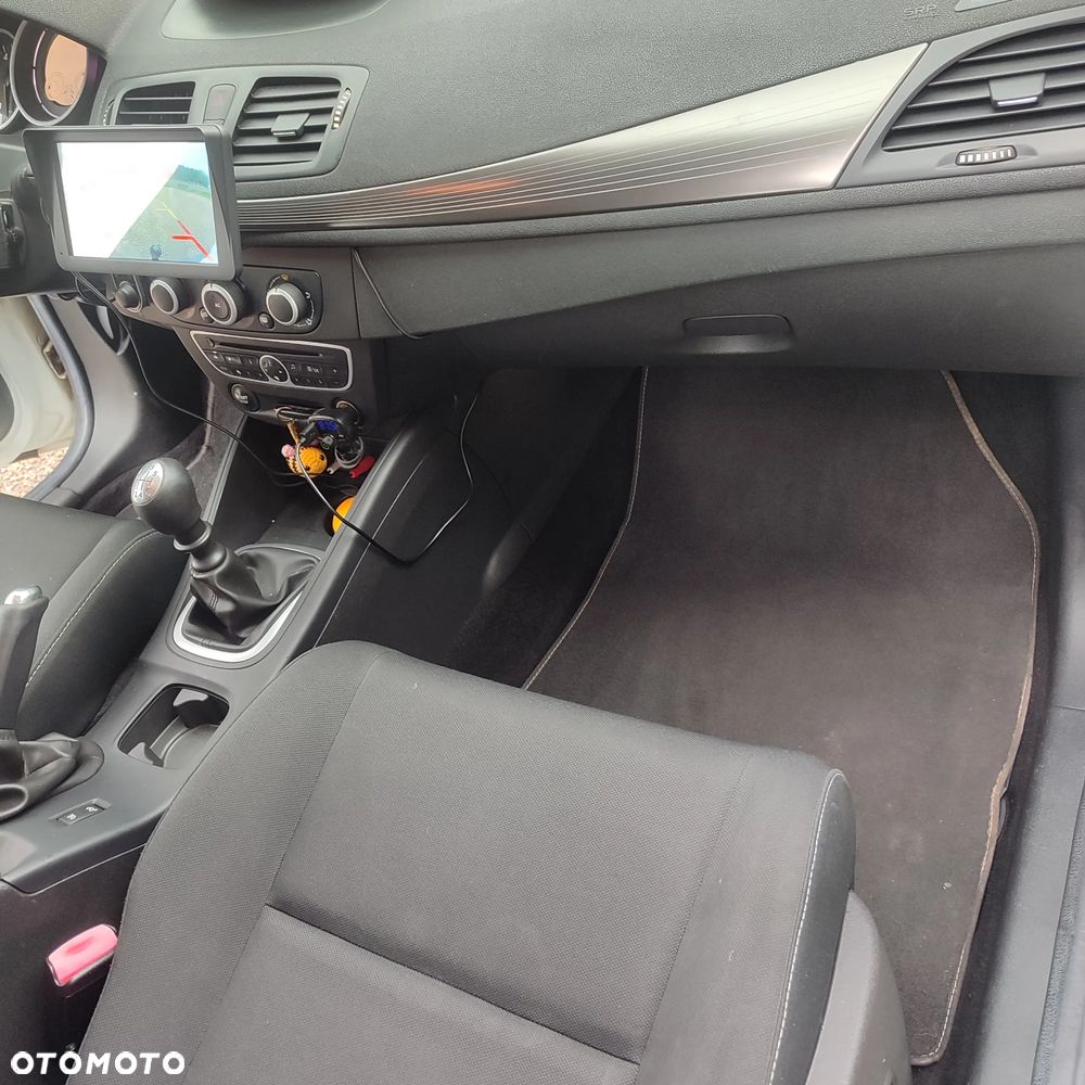 Renault Megane 1.5 dCi Authentique - 10