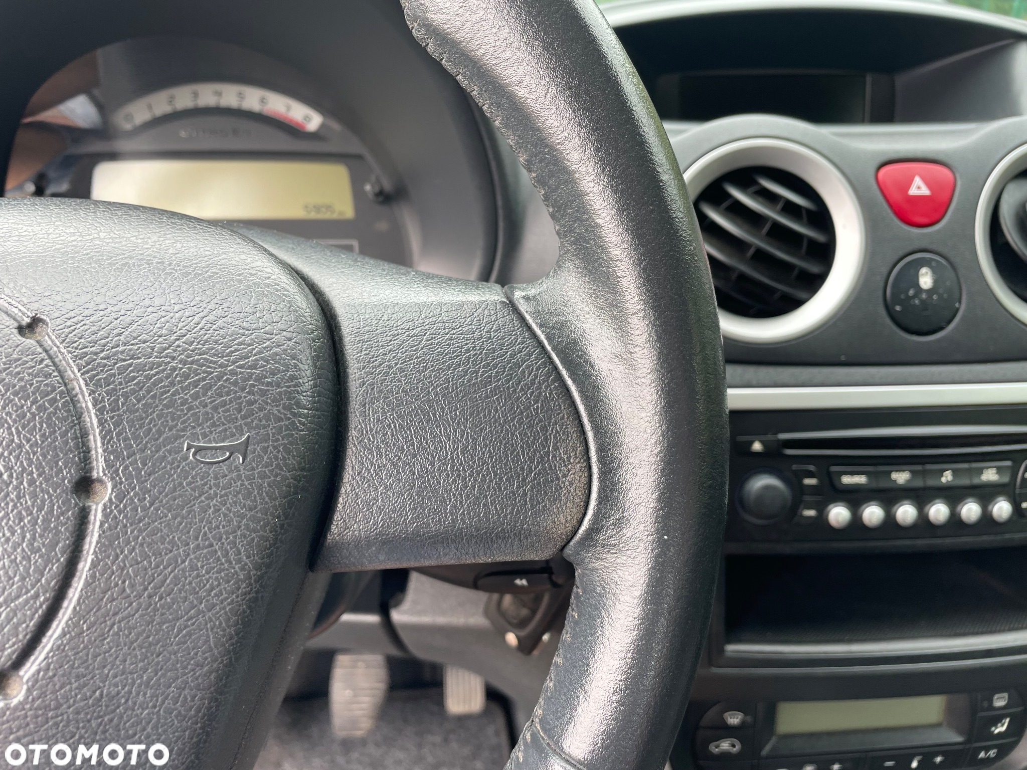 Citroën C3 1.4 Exclusive - 26