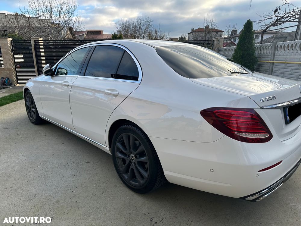 Mercedes-Benz E 220 d 4MATIC Aut. - 5